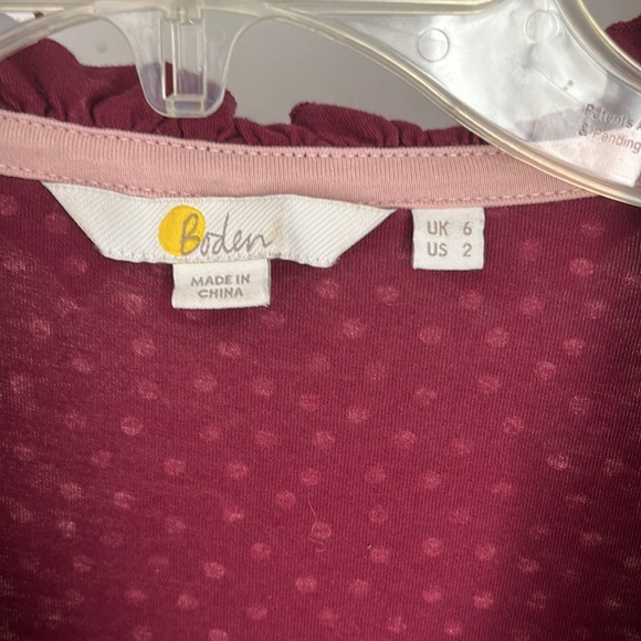 Boden small UK 6, US 2 button down ruffles shirt, gently used. - Picture 2 of 2